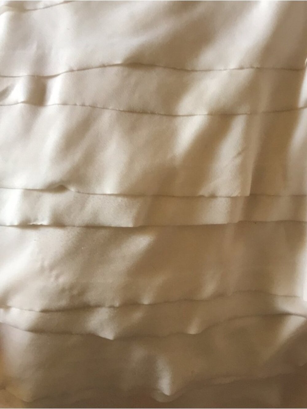 White Sheer layered Ruffle front Spring Summer - Picture 3 of 4